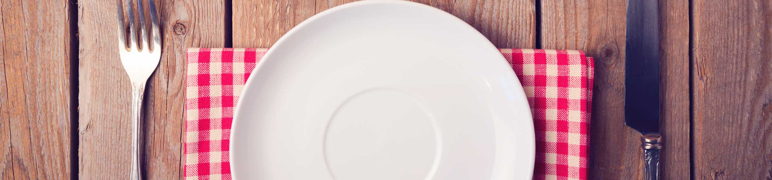 Staying Lean Vs Getting Your First Customers